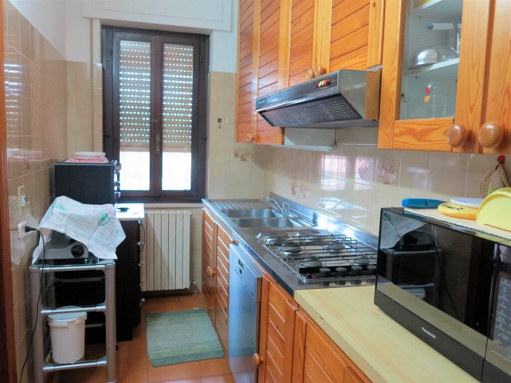1128-Appartamento in villetta singola al piano primo con giardino garage e taverna al piano terra-Roccastrada-13 Agenzia Immobiliare ASIP