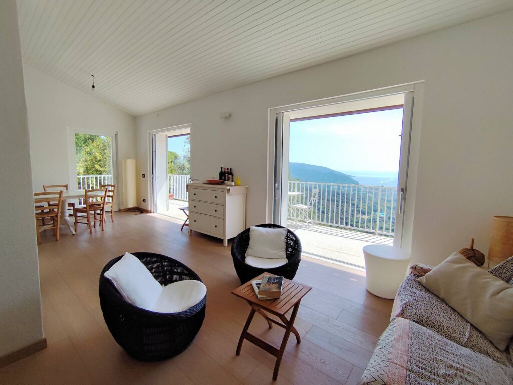 1569-Villa singola in posizione panoramica con vista fino al mare-Campo nell'Elba-24 Agenzia Immobiliare ASIP