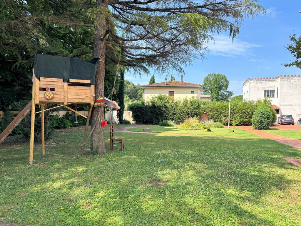 1571-Villa storica di ampia superficie con giardino-Bientina-7 Agenzia Immobiliare ASIP