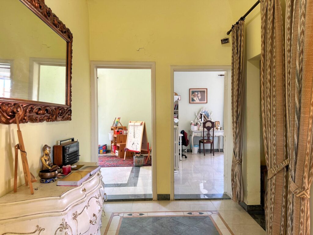 1571-Villa storica di ampia superficie con giardino-Bientina-23 Agenzia Immobiliare ASIP