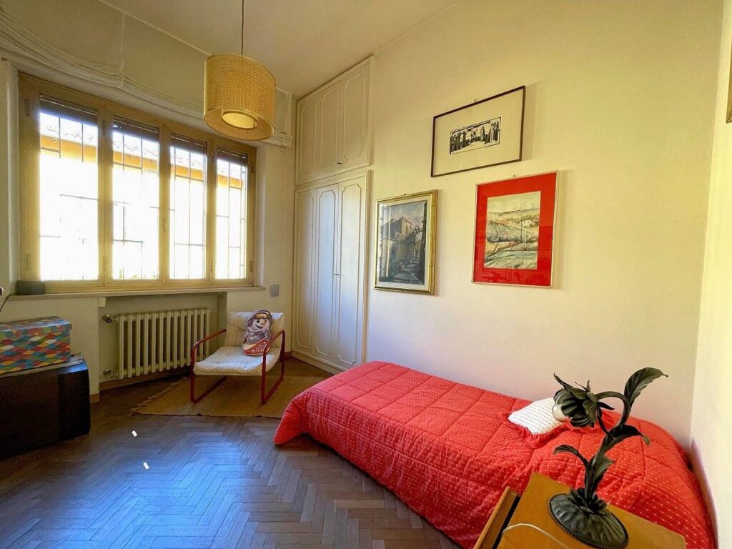 820-Villa unifamiliare di grande metratura con giardino-Uzzano-18 Agenzia Immobiliare ASIP