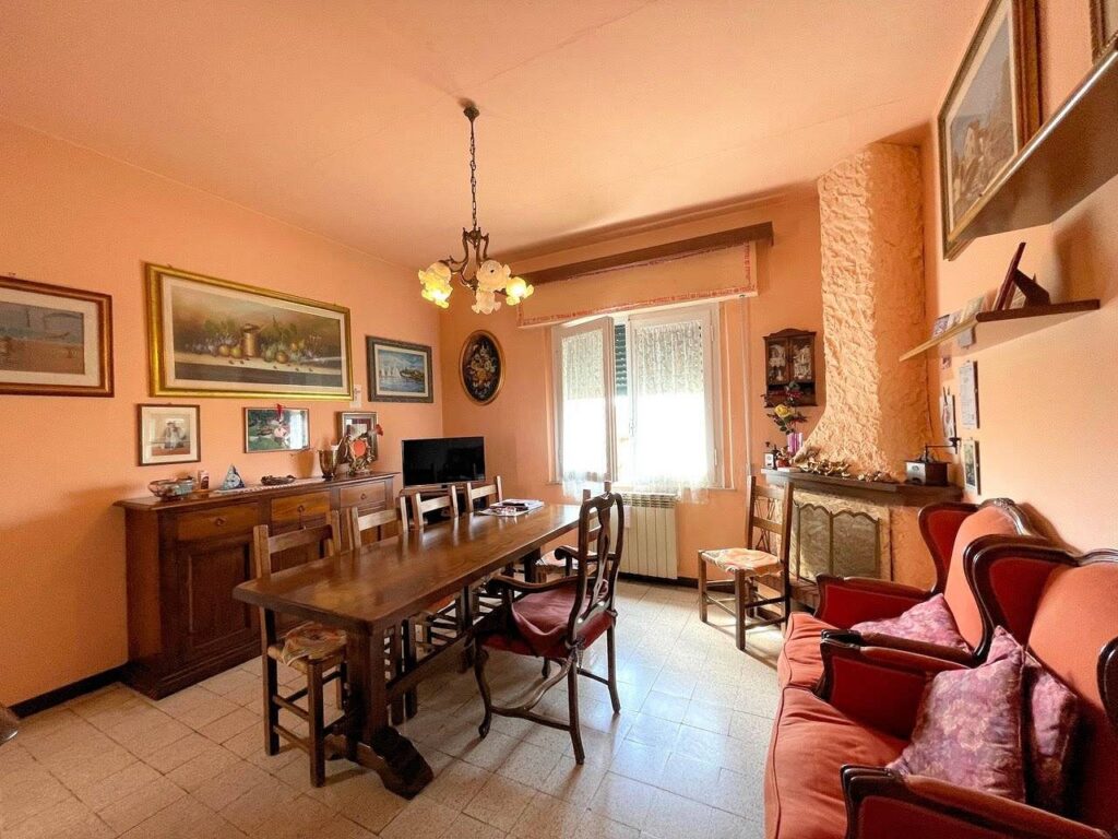 1289-Villetta libera su quattro lati composta da due appartamenti e magazzini al piano terra-Pieve a Nievole-6 Agenzia Immobiliare ASIP