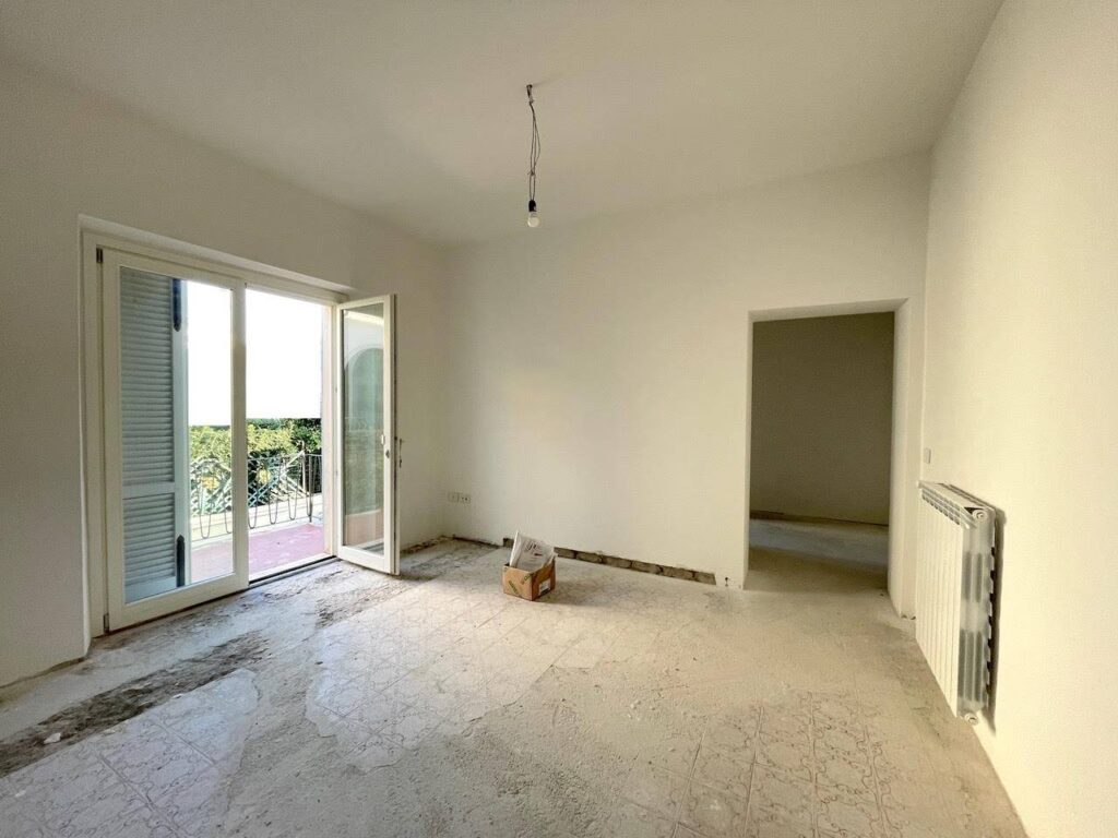 818-Porzione terratetto di villa bifamiliare-Pescia-12 Agenzia Immobiliare ASIP