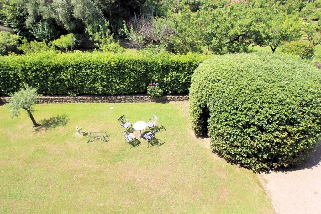 1578-Villa in stile liberty di ampia superficie con giardino-Pescia-8 Agenzia Immobiliare ASIP