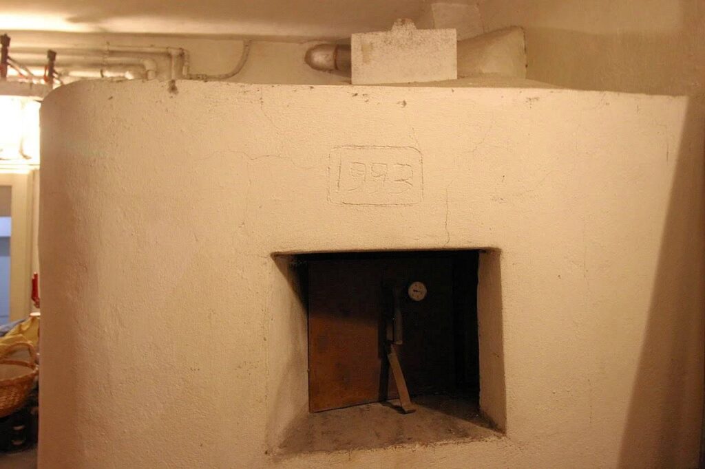 1578-Villa in stile liberty di ampia superficie con giardino-Pescia-13 Agenzia Immobiliare ASIP