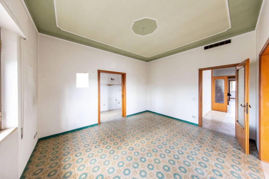 817-Appartamento in villa con giardino privato-Pescia-2 Agenzia Immobiliare ASIP