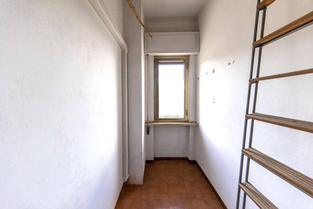 817-Appartamento in villa con giardino privato-Pescia-13 Agenzia Immobiliare ASIP