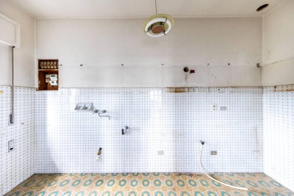 817-Appartamento in villa con giardino privato-Pescia-10 Agenzia Immobiliare ASIP