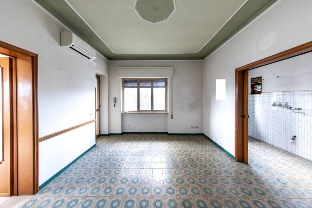 817-Appartamento in villa con giardino privato-Pescia-17 Agenzia Immobiliare ASIP