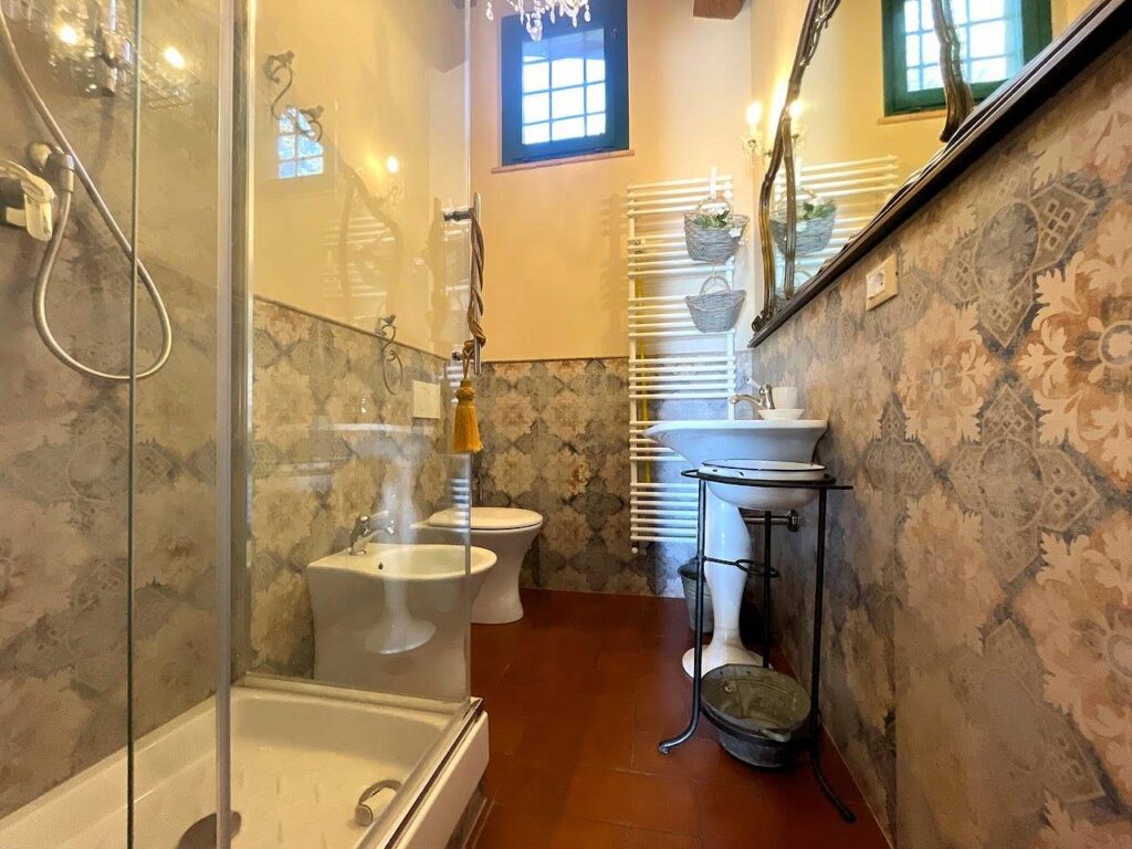 1582-Villa in stile rustico Toscano con parco e suggestiva vista panoramica-Montecatini-Terme-30 Agenzia Immobiliare ASIP