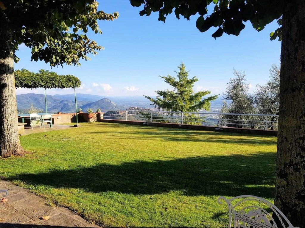 1582-Villa in stile rustico Toscano con parco e suggestiva vista panoramica-Montecatini-Terme-7 Agenzia Immobiliare ASIP
