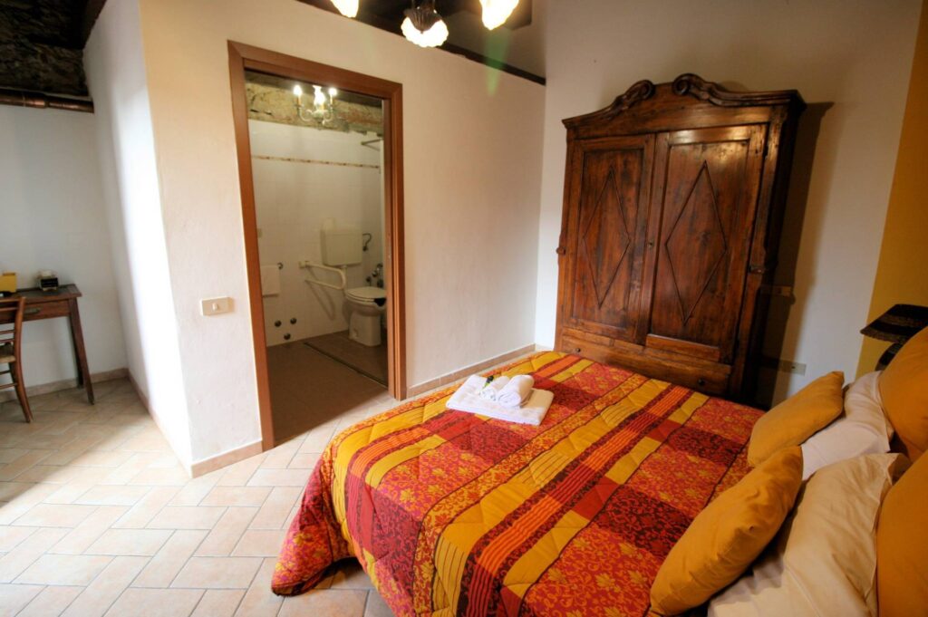 1586-Agriturismo di ampia superficie con terreno piscina vicino al mare-Rosignano Marittimo-16 Agenzia Immobiliare ASIP