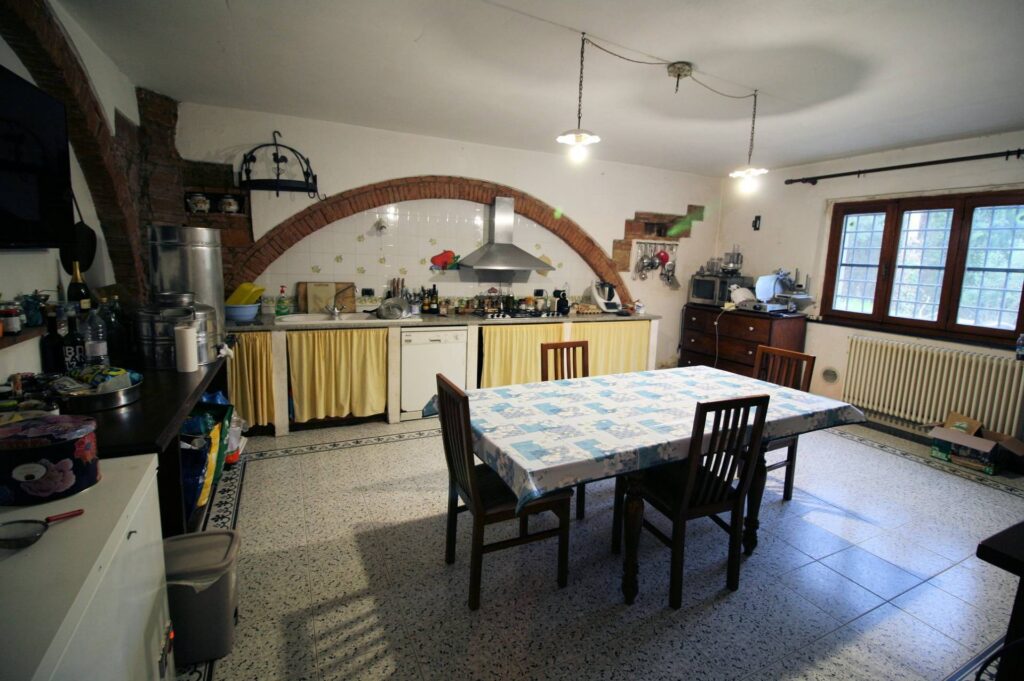 1586-Agriturismo di ampia superficie con terreno piscina vicino al mare-Rosignano Marittimo-33 Agenzia Immobiliare ASIP