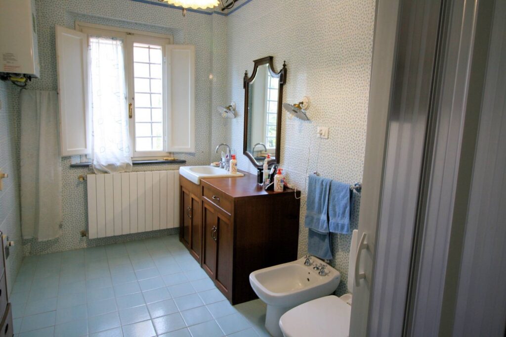 1586-Agriturismo di ampia superficie con terreno piscina vicino al mare-Rosignano Marittimo-42 Agenzia Immobiliare ASIP