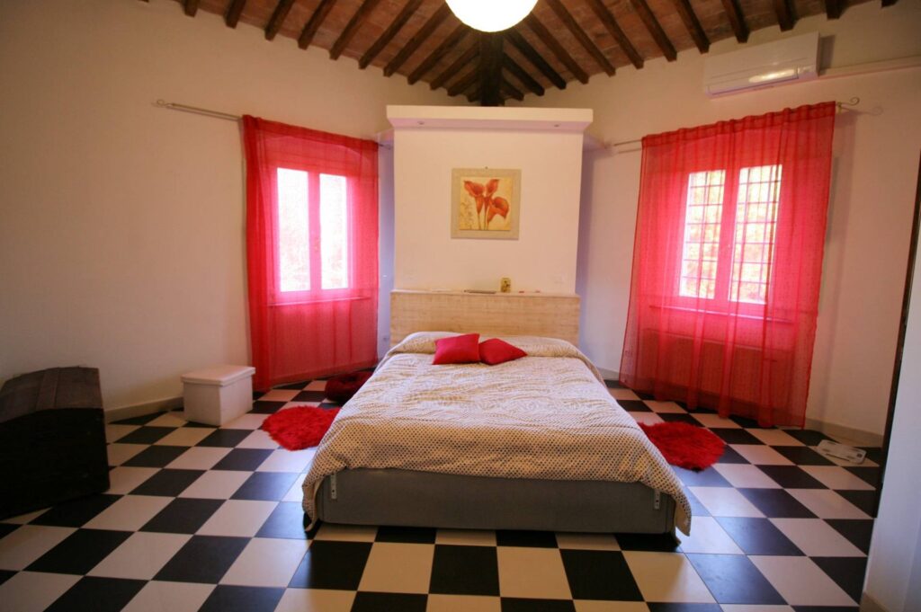 1586-Agriturismo di ampia superficie con terreno piscina vicino al mare-Rosignano Marittimo-35 Agenzia Immobiliare ASIP