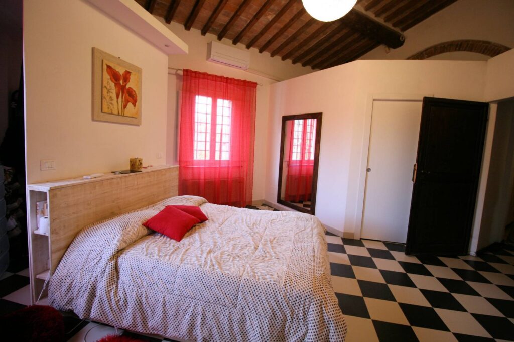 1586-Agriturismo di ampia superficie con terreno piscina vicino al mare-Rosignano Marittimo-36 Agenzia Immobiliare ASIP