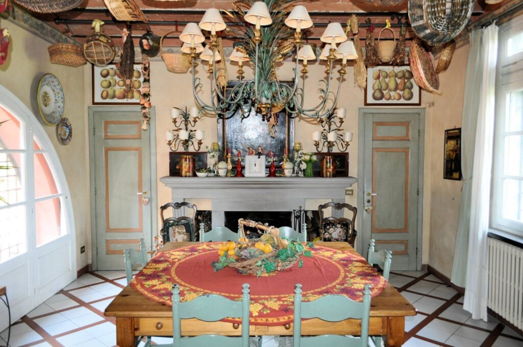 1587-Villa storica di grandi dimensioni con parco e piscina-Pontedera-23 Agenzia Immobiliare ASIP