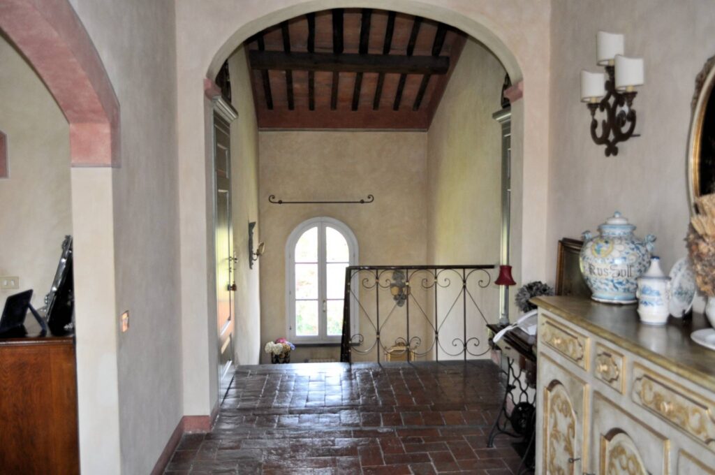 1587-Villa storica di grandi dimensioni con parco e piscina-Pontedera-29 Agenzia Immobiliare ASIP