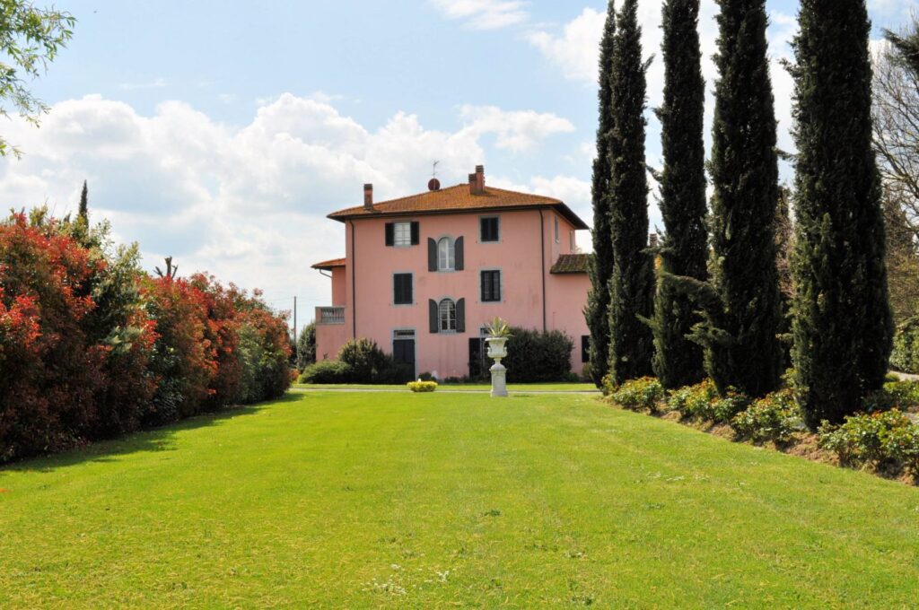 1587-Villa storica di grandi dimensioni con parco e piscina-Pontedera-11 Agenzia Immobiliare ASIP