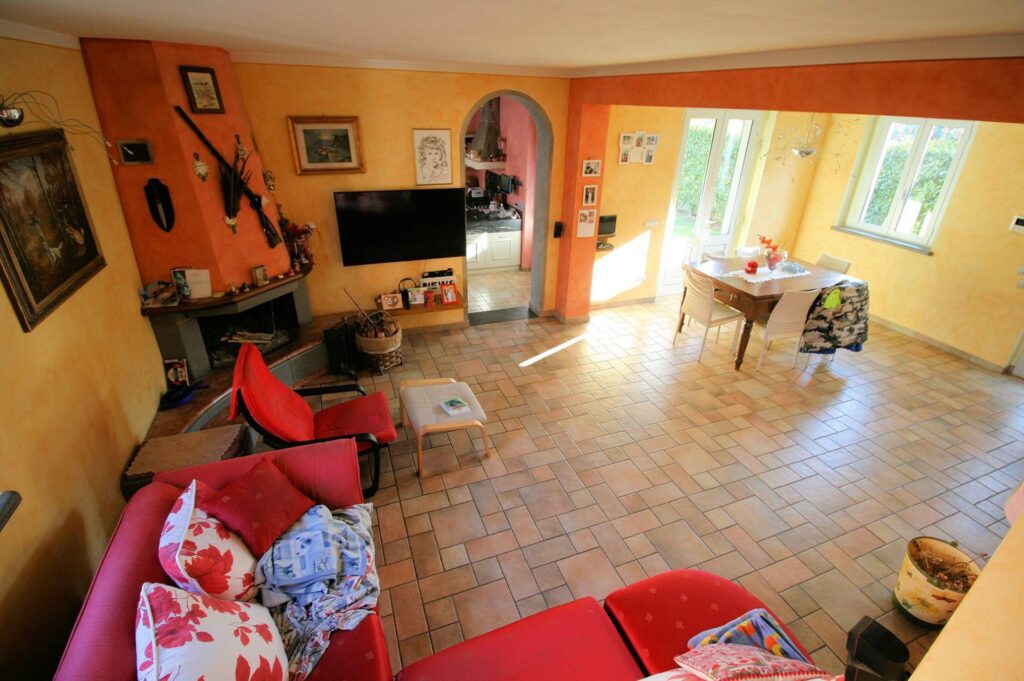 1589-Villetta singola con giardino-Montecarlo-9 Agenzia Immobiliare ASIP