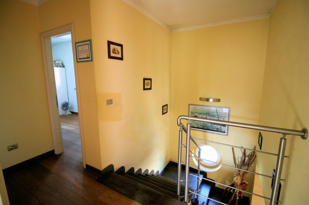 1589-Villetta singola con giardino-Montecarlo-16 Agenzia Immobiliare ASIP