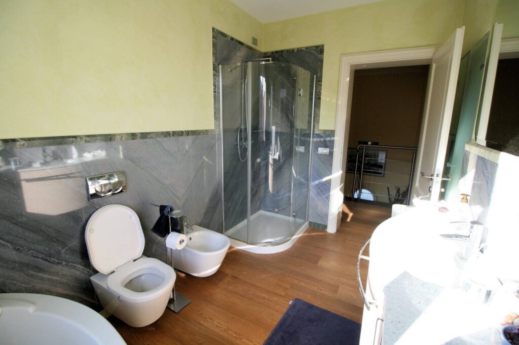 1589-Villetta singola con giardino-Montecarlo-26 Agenzia Immobiliare ASIP