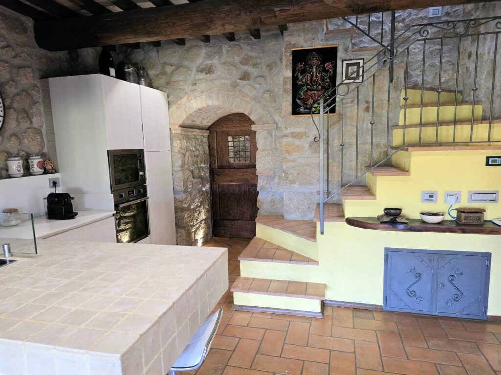 1591-Casale con ampio giardino e vista panoramica-Roccastrada-28 Agenzia Immobiliare ASIP