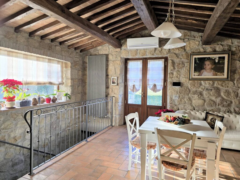 1591-Casale con ampio giardino e vista panoramica-Roccastrada-27 Agenzia Immobiliare ASIP