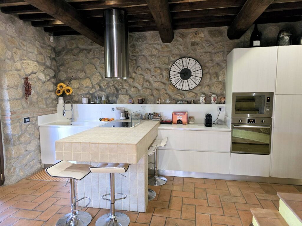 1591-Casale con ampio giardino e vista panoramica-Roccastrada-25 Agenzia Immobiliare ASIP