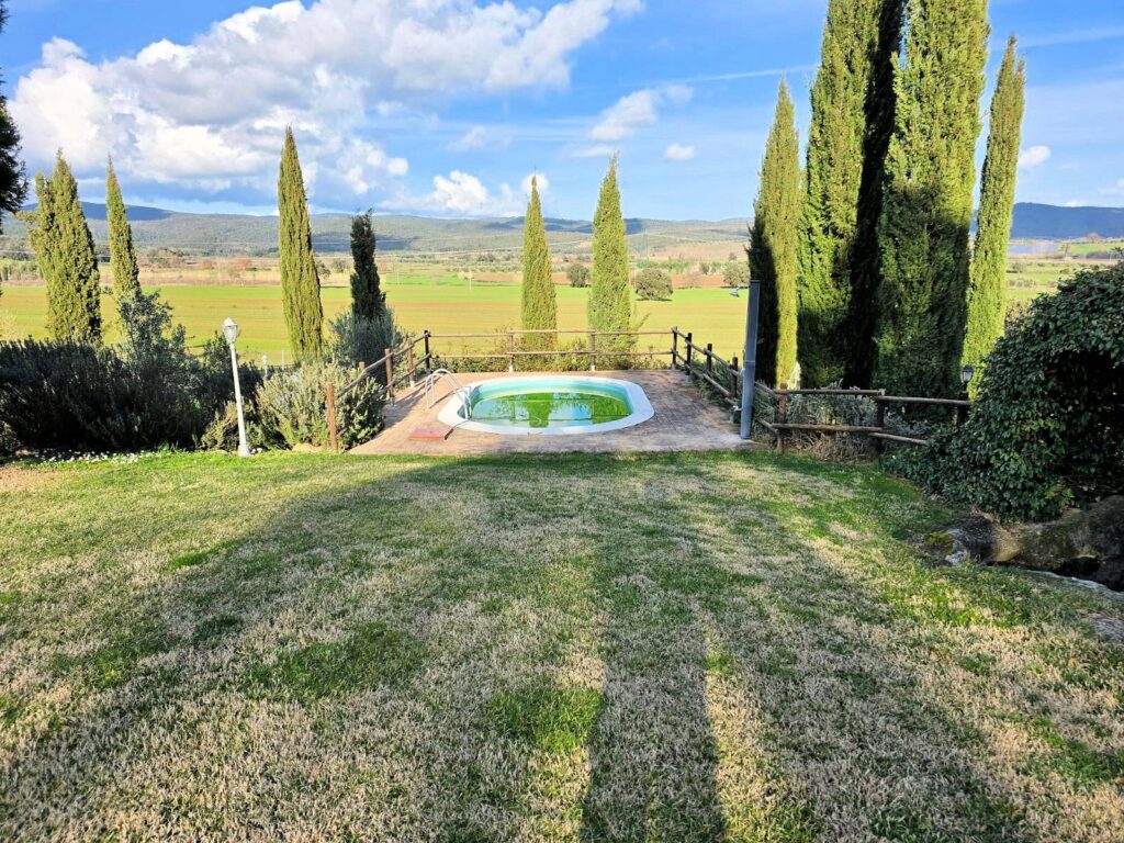 1591-Casale con ampio giardino e vista panoramica-Roccastrada-2 Agenzia Immobiliare ASIP