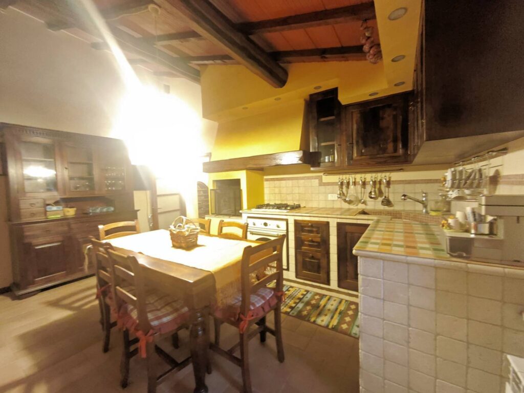 1220-Appartamento sito in complesso con piscina condominiale-Montaione-4 Agenzia Immobiliare ASIP