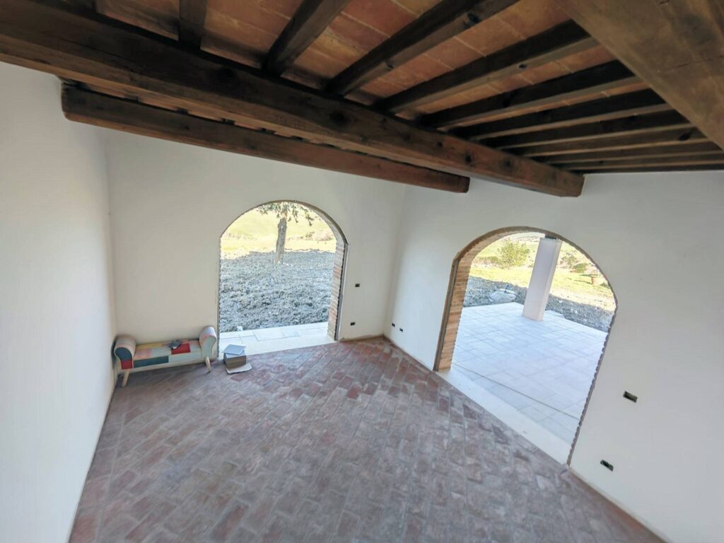 1608-Porzione terratetto di villa bifamiliare con giardino privato e piscina condominiale-Lajatico-5 Agenzia Immobiliare ASIP