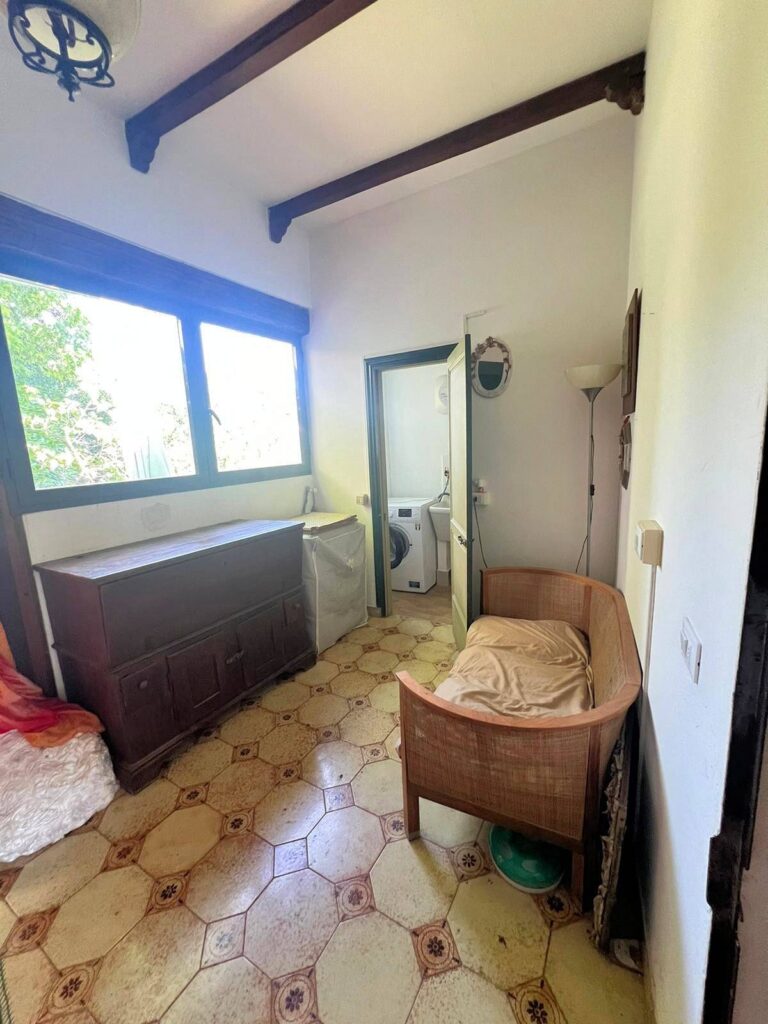 1611-Porzione di villa al piano primo con ampia terrazza-Camaiore-16 Agenzia Immobiliare ASIP