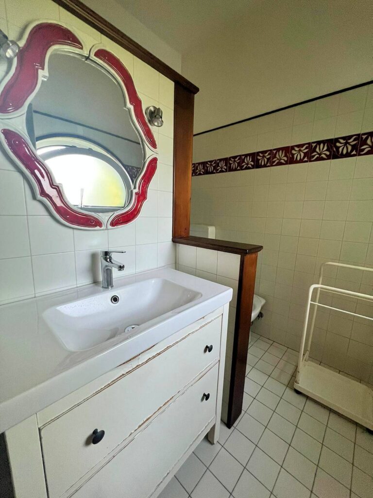 1611-Porzione di villa al piano primo con ampia terrazza-Camaiore-20 Agenzia Immobiliare ASIP