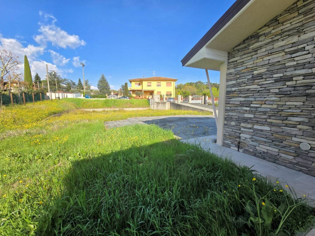 1618-Villa unifamiliare di nuova costruzione con ampio giardino-Capannori-12 Agenzia Immobiliare ASIP