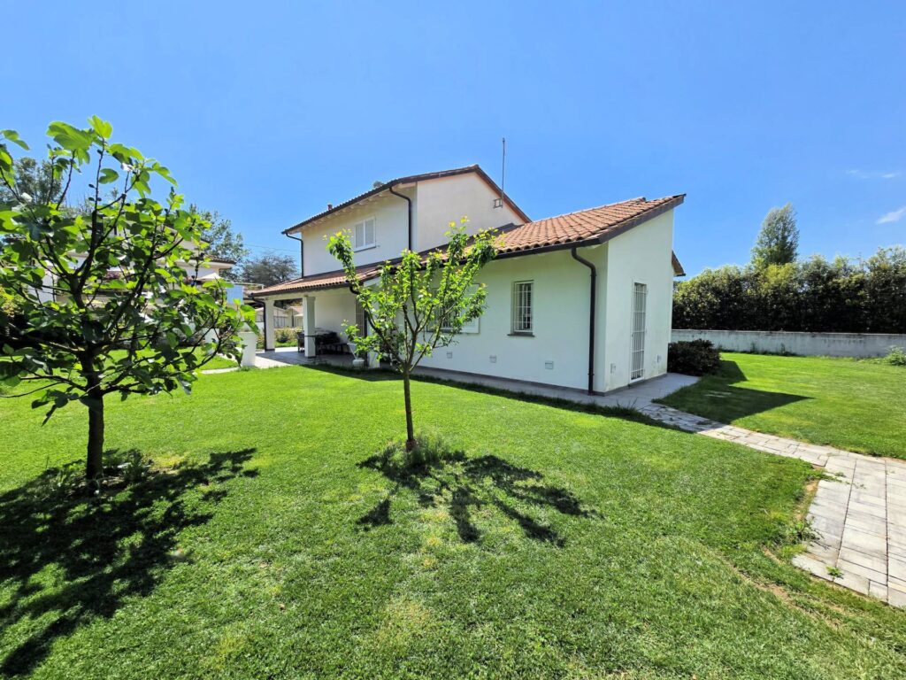 1624-Villa con giardino di recente costruzione in classe nergetica A/4-Buggiano-4 Agenzia Immobiliare ASIP