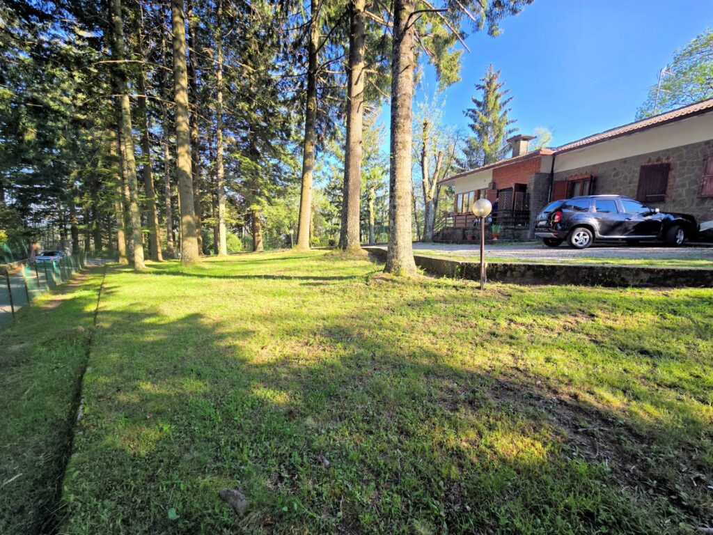 1625-Villa con ampio giardino-Marliana-7 Agenzia Immobiliare ASIP