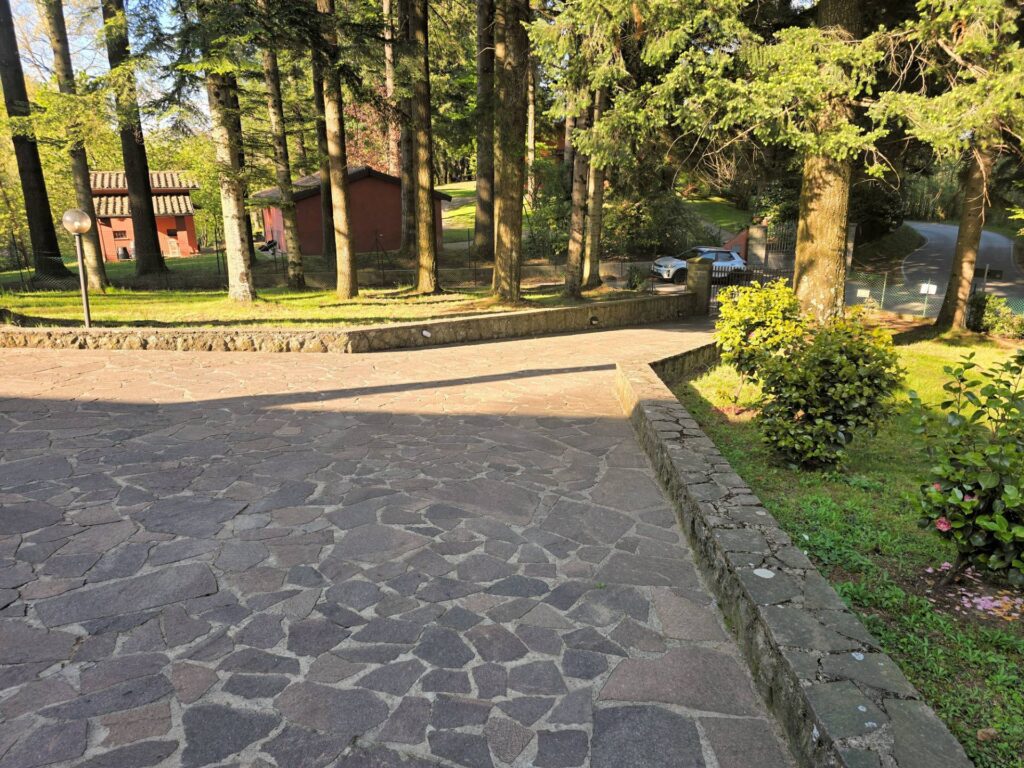 1625-Villa con ampio giardino-Marliana-8 Agenzia Immobiliare ASIP