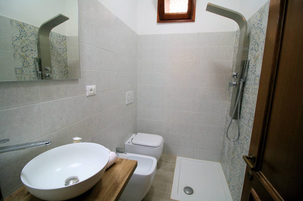 1637-Appartamento al piano secondo con ascensore in centro storico-Pistoia-12 Agenzia Immobiliare ASIP