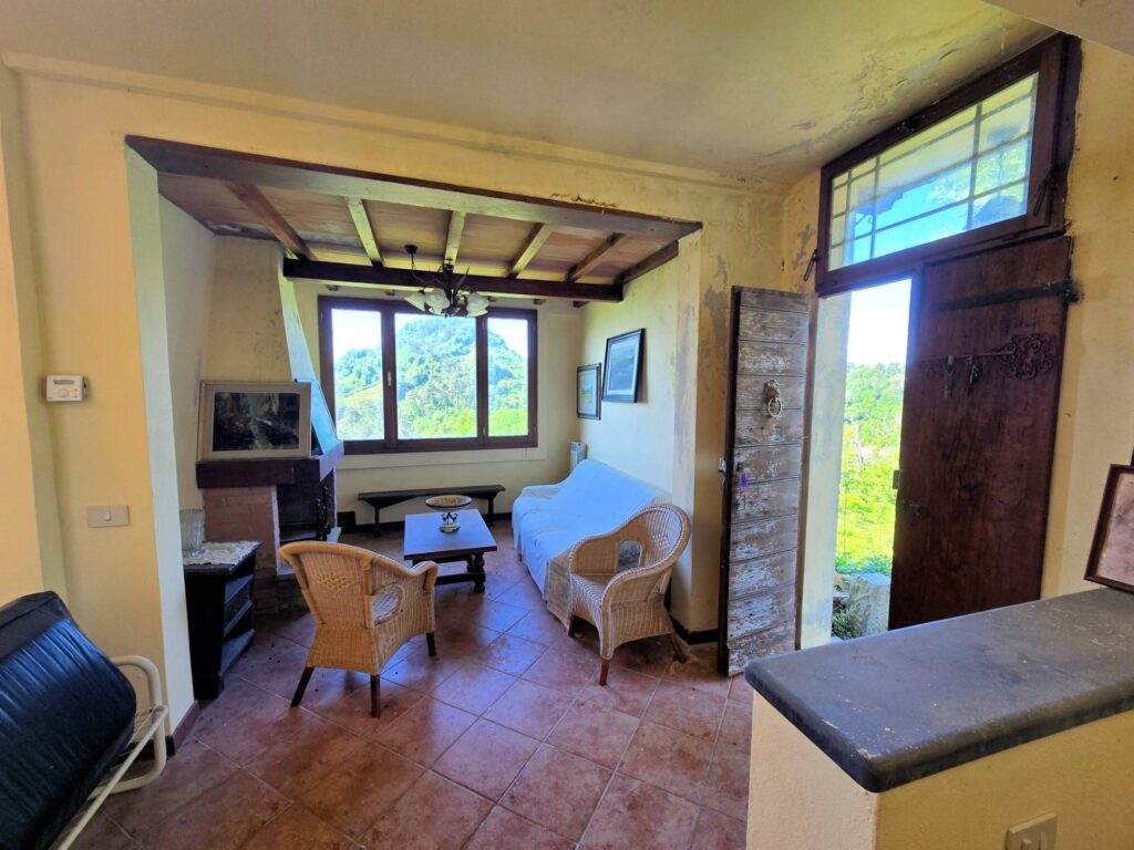 1639-Terratetto con giardino e vista mare-Pietrasanta-13 Agenzia Immobiliare ASIP