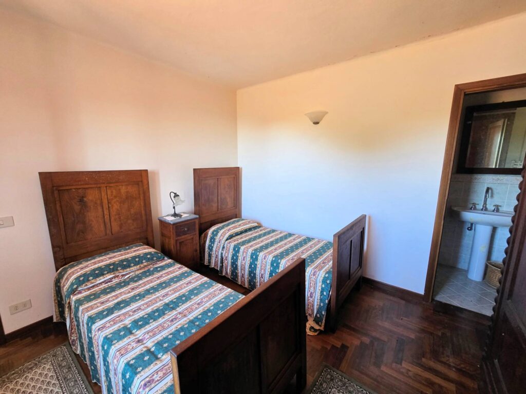 1639-Terratetto con giardino e vista mare-Pietrasanta-16 Agenzia Immobiliare ASIP