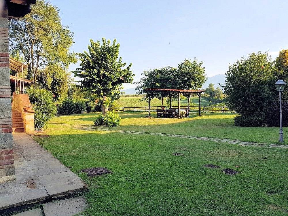 1648-Agriturismo di ampia superficie con vigneto piscina in posizione panoramica-Loro Ciuffenna-14 Agenzia Immobiliare ASIP