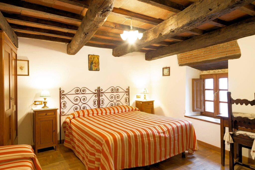 1265-BEL COMPLESSO AGRITURISTICO SITO IN UN'OASI DI PACE ED ASSOLUTA BELLEZZA NATURALISTICA-San Marcello Piteglio-24 Agenzia Immobiliare ASIP