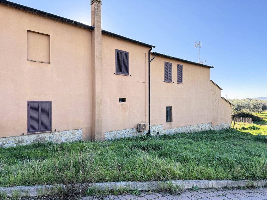 1654-Antico casale con terreno-Suvereto-3 Agenzia Immobiliare ASIP