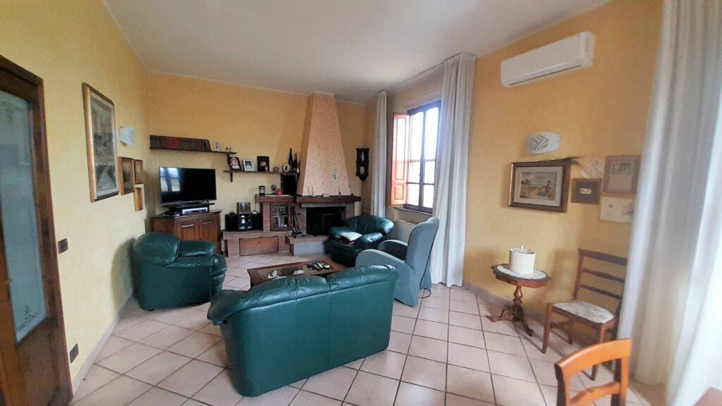 1657-Villetta unifamiliare con giardino-Castelfranco di Sotto-10 Agenzia Immobiliare ASIP