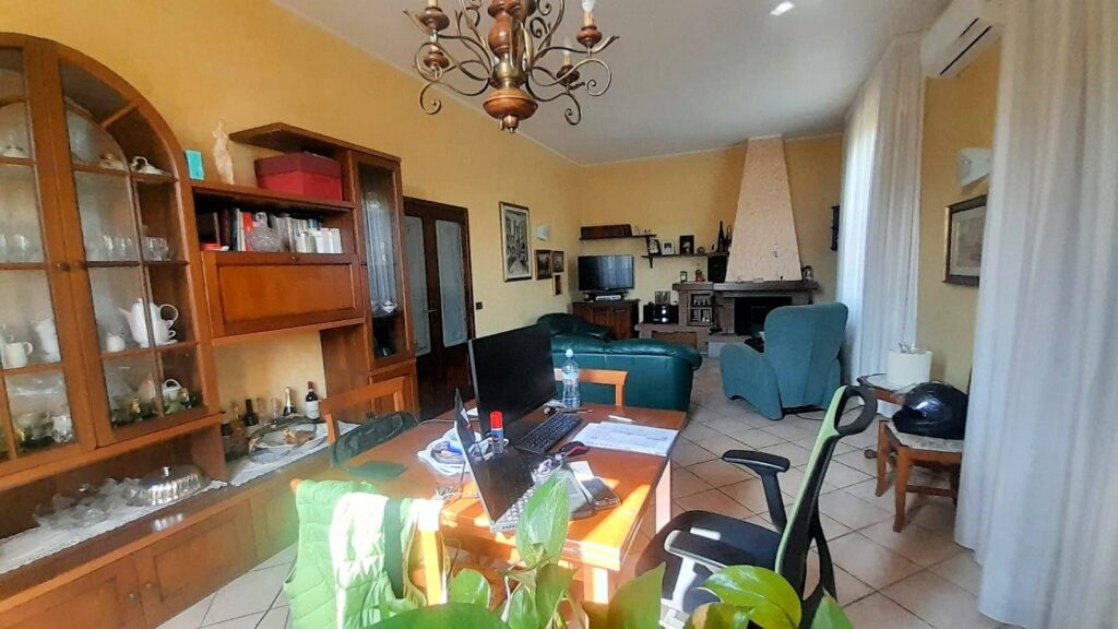 1657-Villetta unifamiliare con giardino-Castelfranco di Sotto-12 Agenzia Immobiliare ASIP