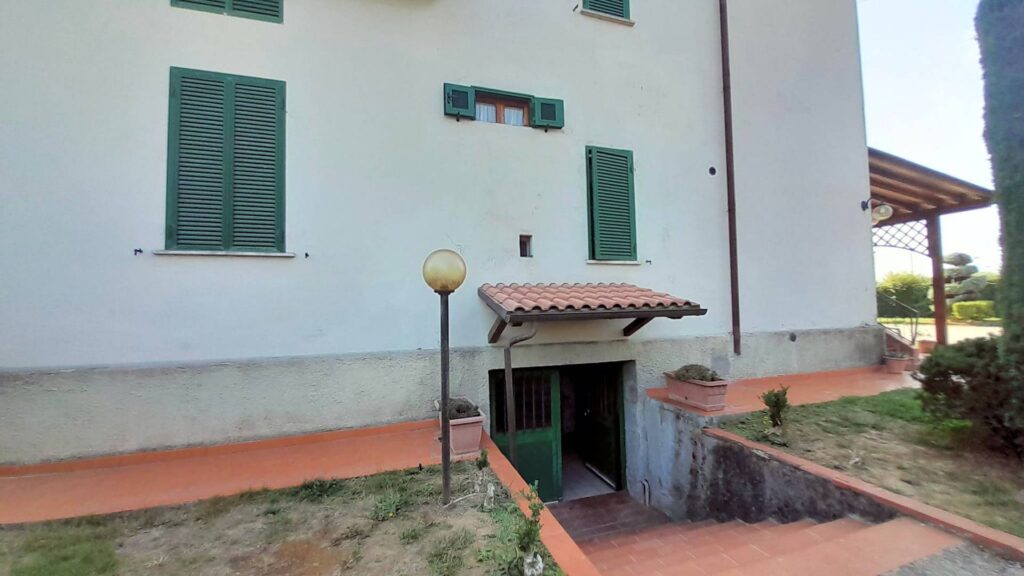 1657-Villetta unifamiliare con giardino-Castelfranco di Sotto-9 Agenzia Immobiliare ASIP