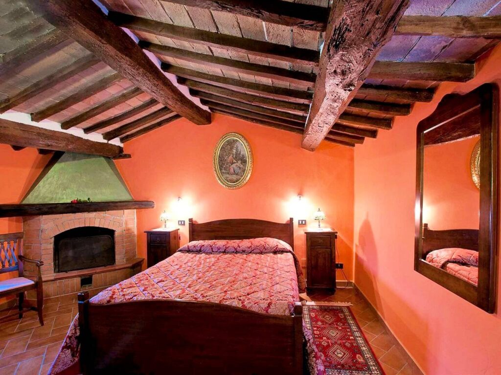 1658-Casale con dependance terreno e due piscine-Volterra-28 Agenzia Immobiliare ASIP