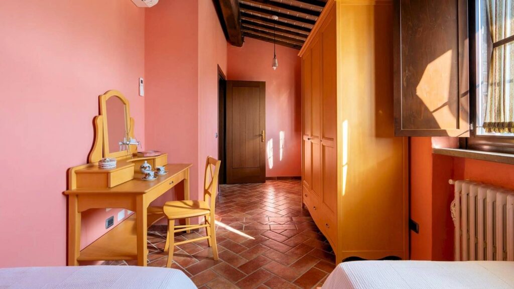 1659-Bellissimo casale in stile rustico Toscano con piscina e suggestiva vista panoramica sulla campagna Voletrrana-Volterra-14 Agenzia Immobiliare ASIP