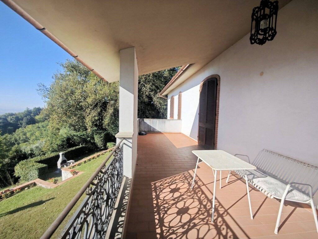 1620-Villa unifamiliare con dependance ampio giardino piscina e vista panoramica-Santa Maria a Monte-10 Agenzia Immobiliare ASIP